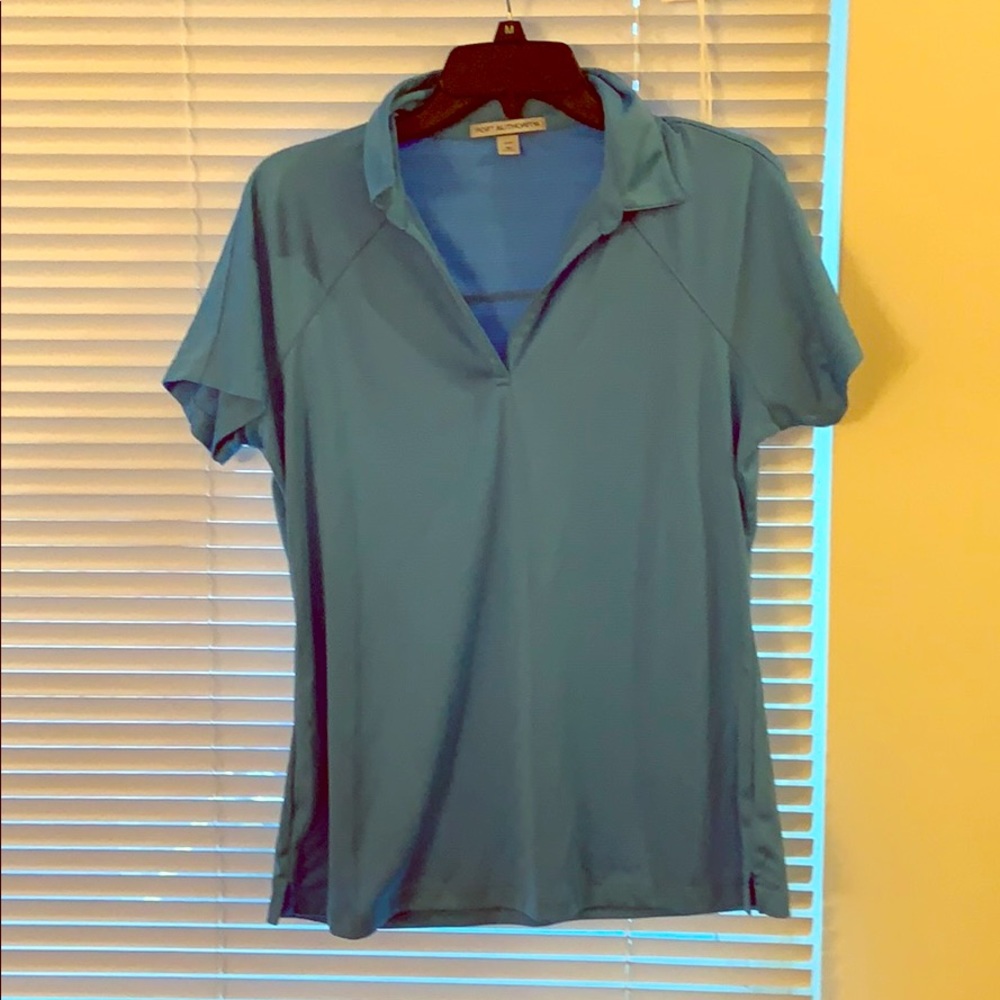 Women’s golf shirts
